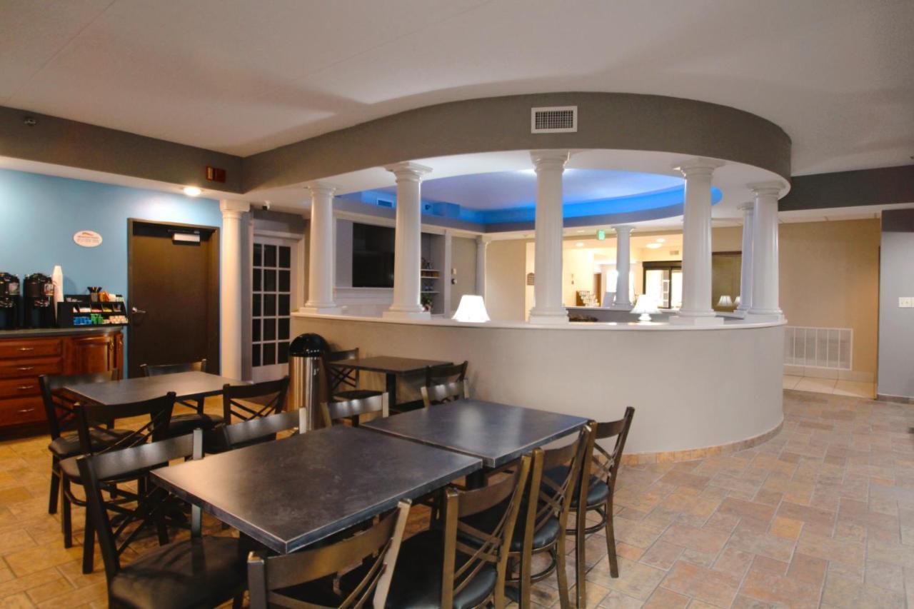 Baymont By Wyndham - Purdue 2* Lafayette
