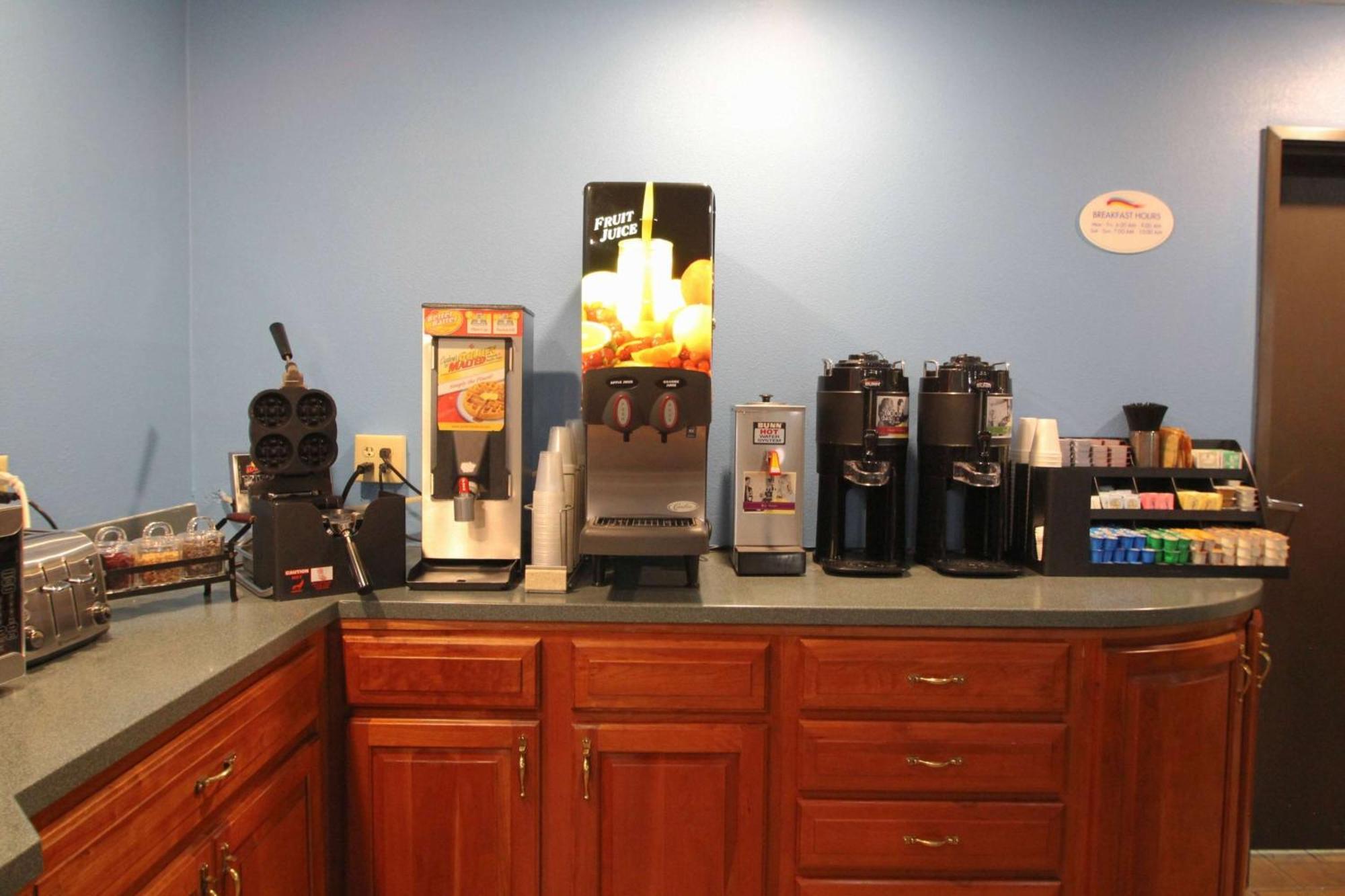 Baymont By Wyndham - Purdue Hotel 2*