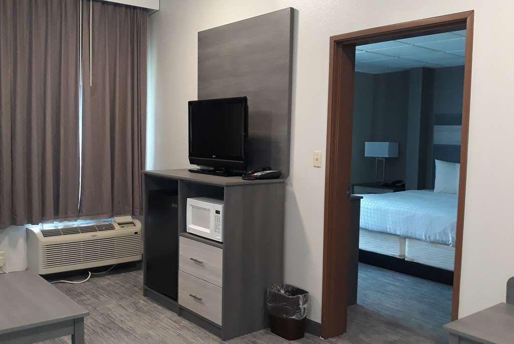 Hotel Baymont By Wyndham - Purdue Lafayette